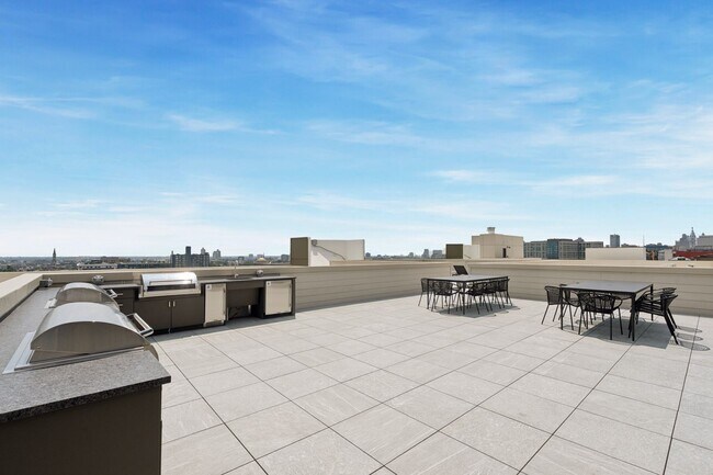 Interior Photo - The Lyle on Broad