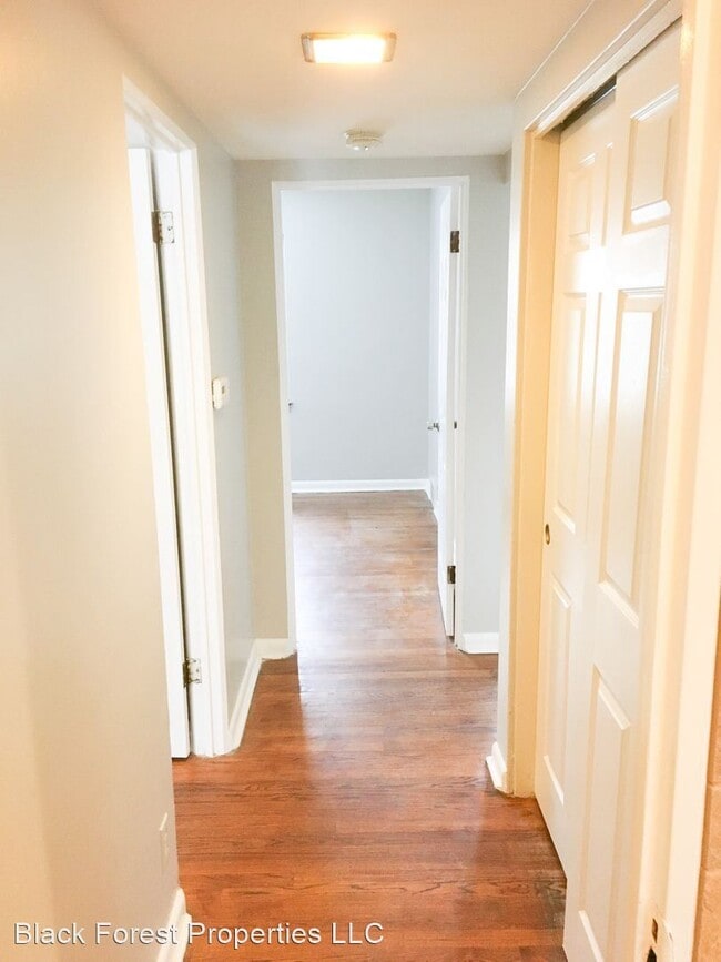 Building Photo - 2 br, 1 bath Apartment - 721-725 Dewey St
