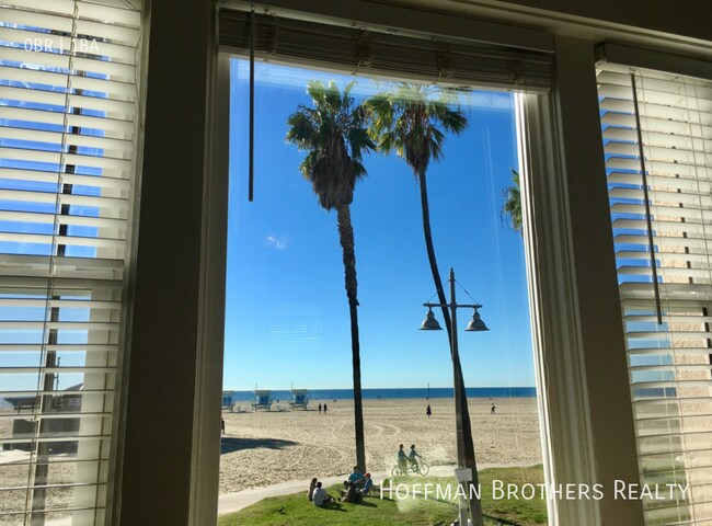 Foto del edificio - 1305 Ocean Front Walk Venice, CA 90291