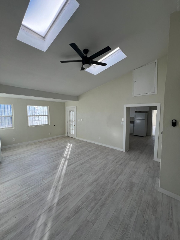 Building Photo - 241 Carnes Rd