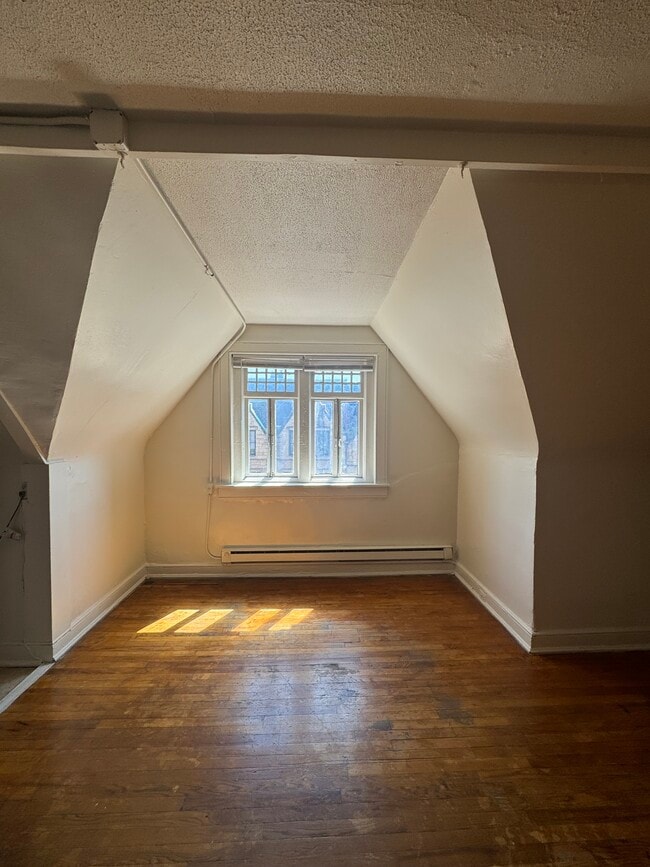 Building Photo - 1018 N Calvert St