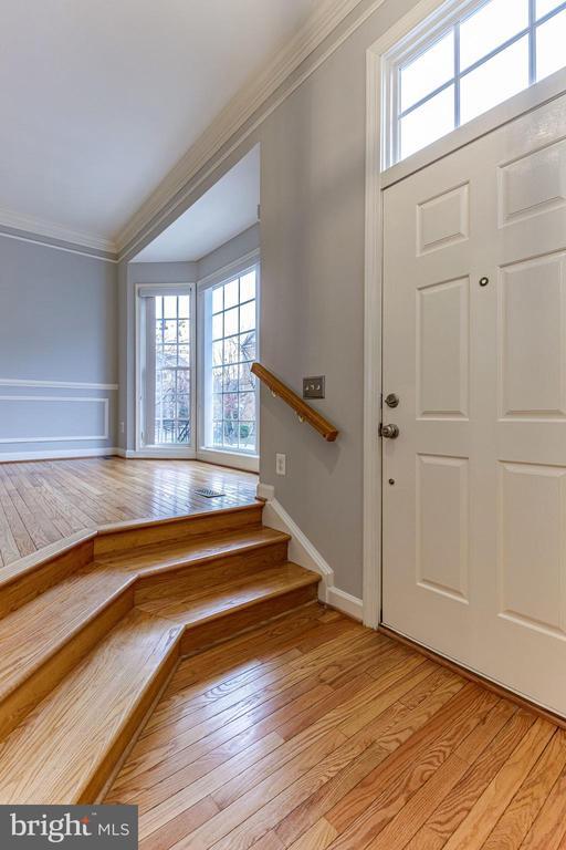 Foto del edificio - 953 Harrison Cir