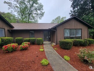 Building Photo - 2515 Cottage Pl