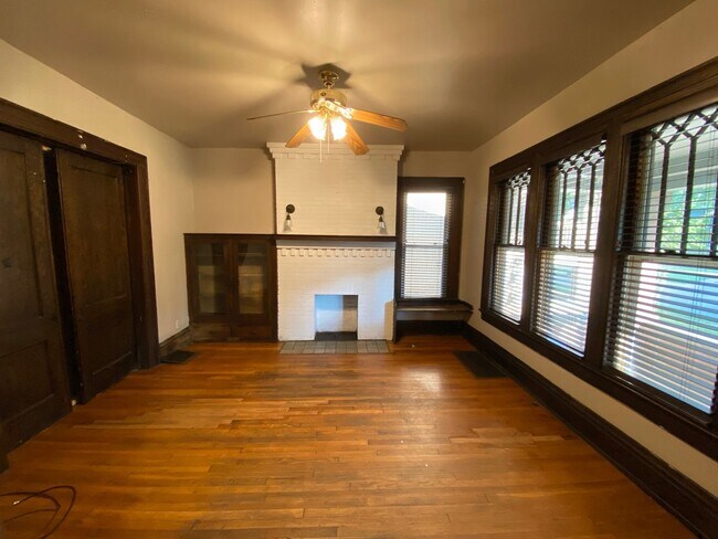 Foto del edificio - 211 E 16th Ave