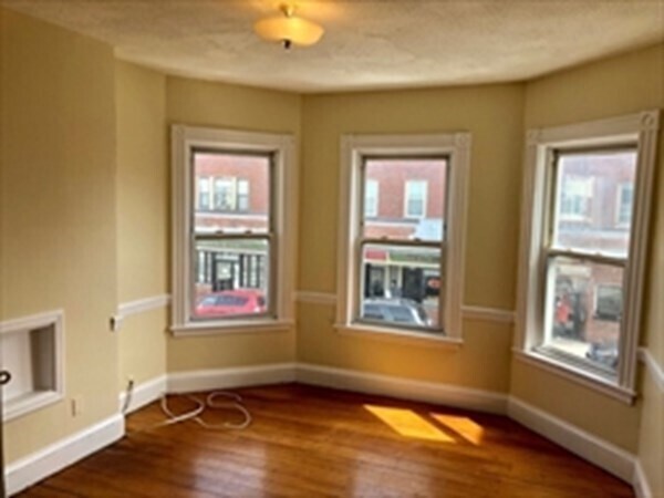 Building Photo - 861 Dorchester Ave