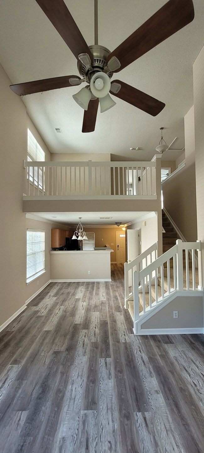 Building Photo - 5610 Harbor House Dr