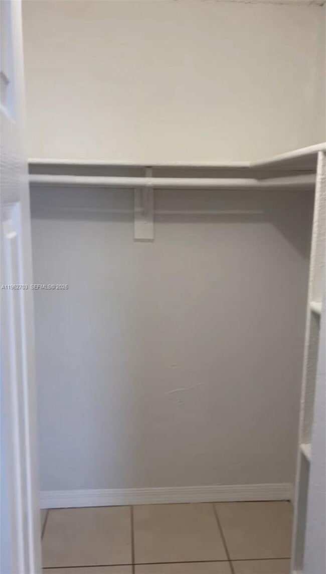 Building Photo - 801 NW 47th Ave