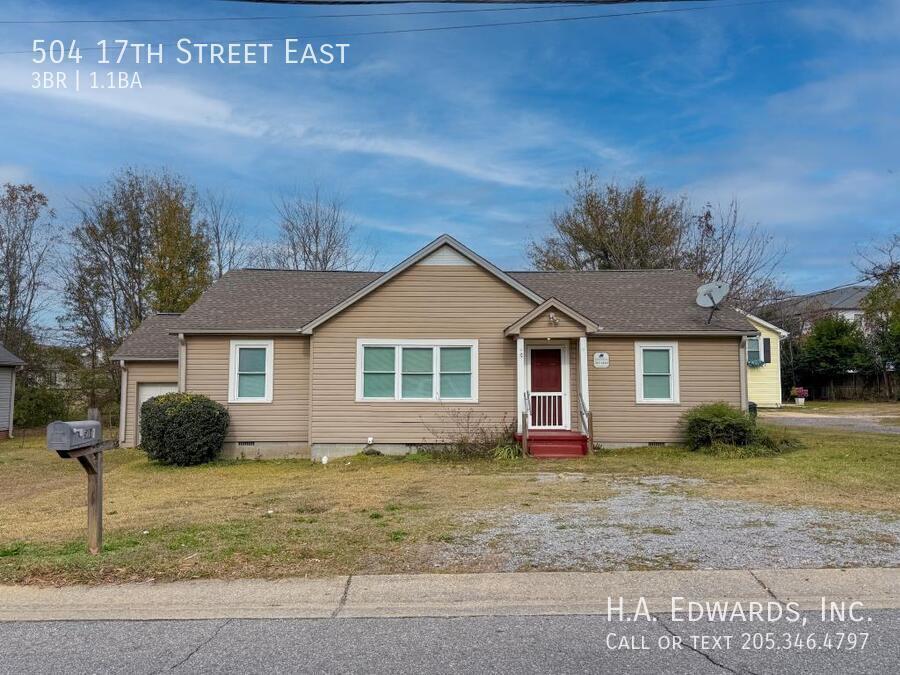 Photo - 504 17th Street East-