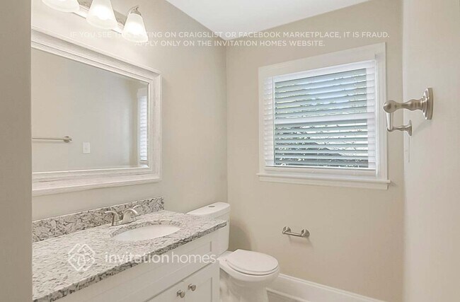 Foto del edificio - 1404 Falls Church Rd