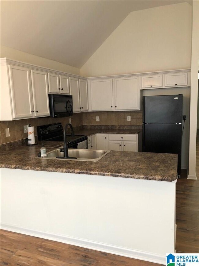 Foto del edificio - 2827 Southwood Trail