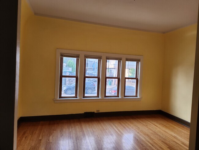 Bedroom 1 - 713 E Brady St