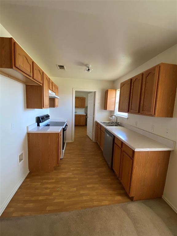 Building Photo - 1002 Enlow Cir