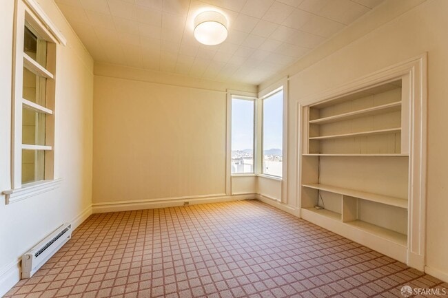 Building Photo - 564 Lombard St
