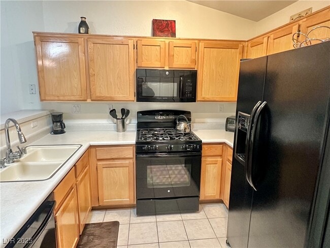 Foto del edificio - 9708 Fionna Ln