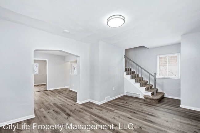Building Photo - 4 br, 1 bath House - 3490 McRoberts Road