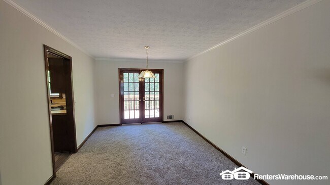 Foto del edificio - 2532 Mistletoe Ln SW