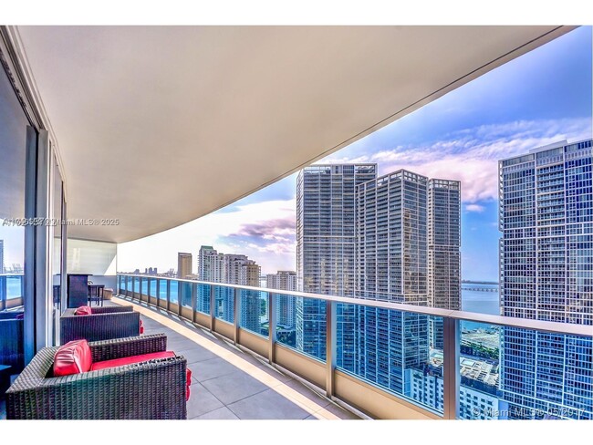 Foto del edificio - 200 Biscayne Blvd Way