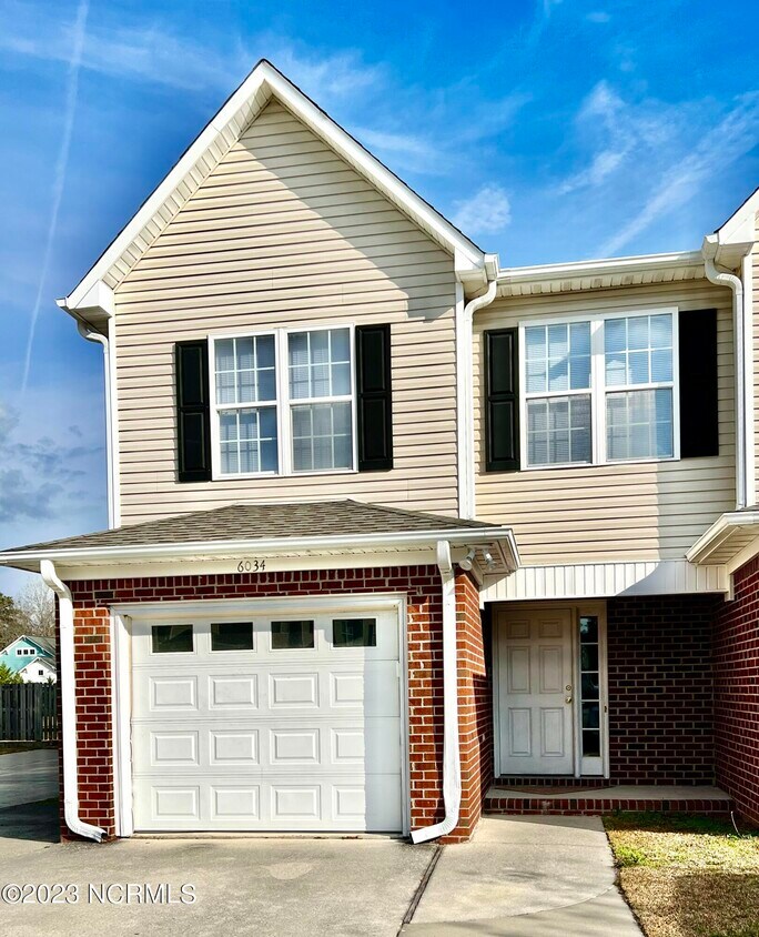 6034 Larson Pl, Wilmington, NC 28403 Townhome Rentals in Wilmington