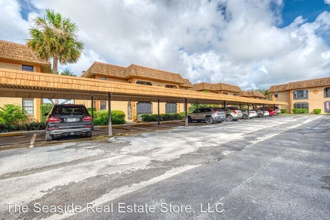 Building Photo - 10190 Seminole Island Dr