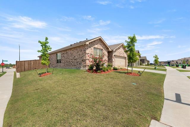 Building Photo - 2036 Gill Star Dr