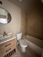 Building Photo - 4200 Narcissus Dr