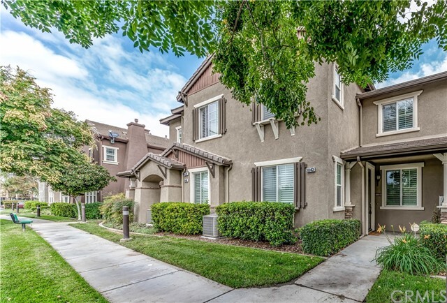 Foto principal - 3884 Polk St