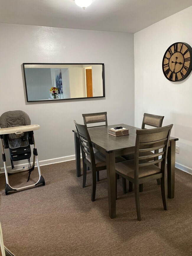 Foto del edificio - 6154 70th St