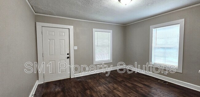Foto del edificio - 1026 Pearson St