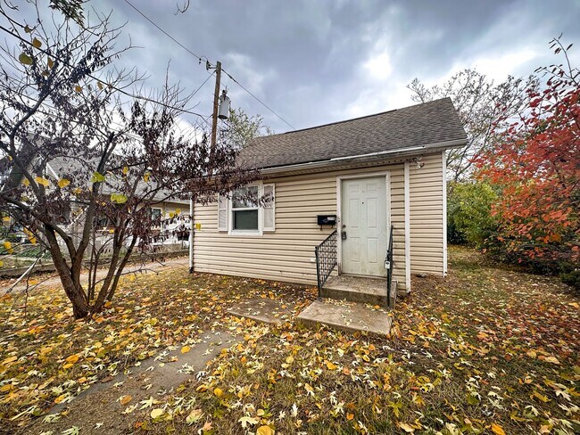 Foto del edificio - 1715 N Oxford