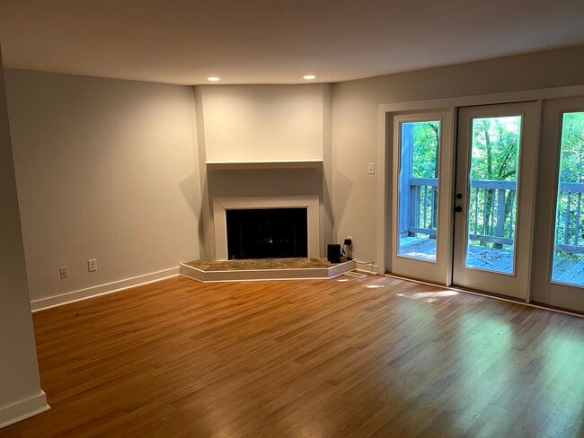Building Photo - 13 Bluff Trail