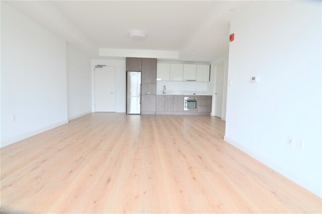 Interior Photo - The Viridian