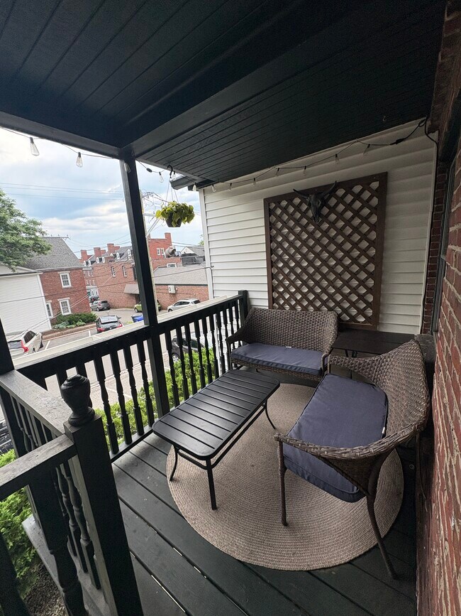 Porch - 69 Middle St