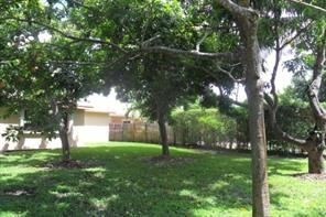 Building Photo - 3 br, 2 bath House - 8656 N Sutton Dr