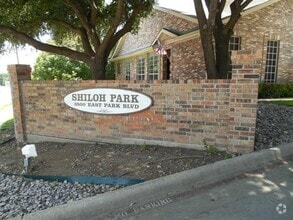 Building Photo - 3500 E Park Blvd