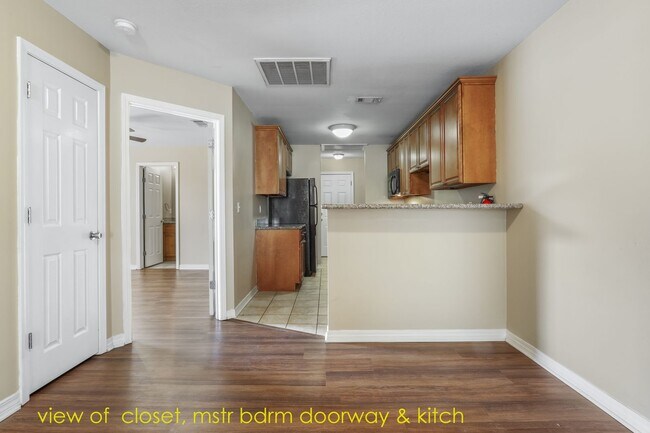 Foto del edificio - 1711 Stevens St.