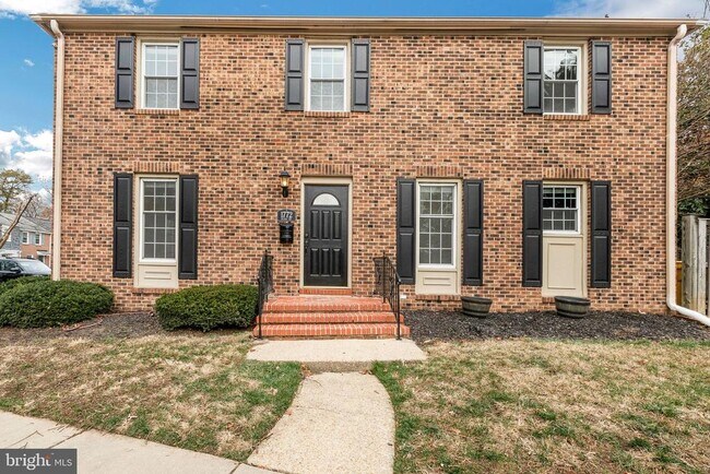 Foto del edificio - 1772 Dryden Way