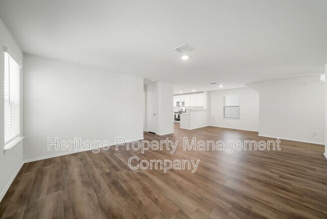 Foto del edificio - 13721 Crossbow Rdg