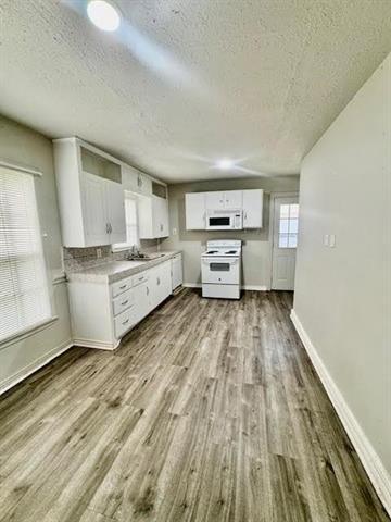 Foto del edificio - 519 Richardson St
