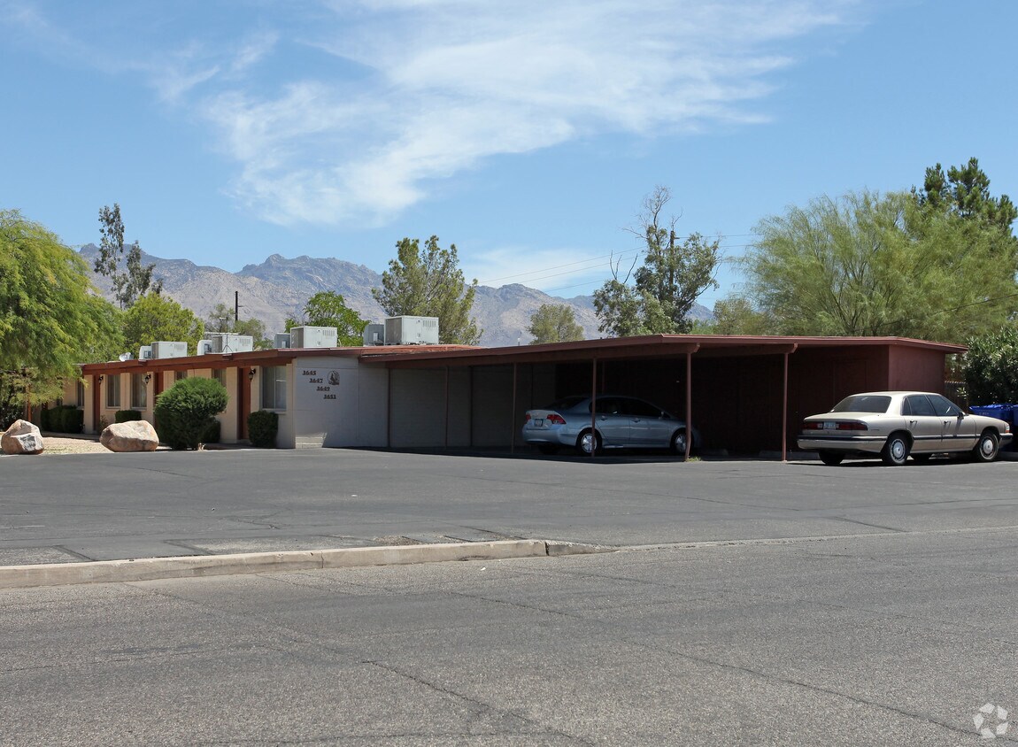 Foto del edificio - Blacklidge Apartments 8-Plex Tucson, AZ