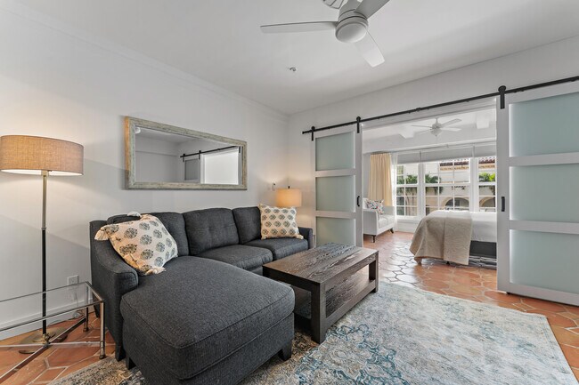 Building Photo - 235 Sunrise Ave