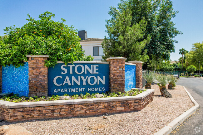 Monument Signage - Stone Canyon