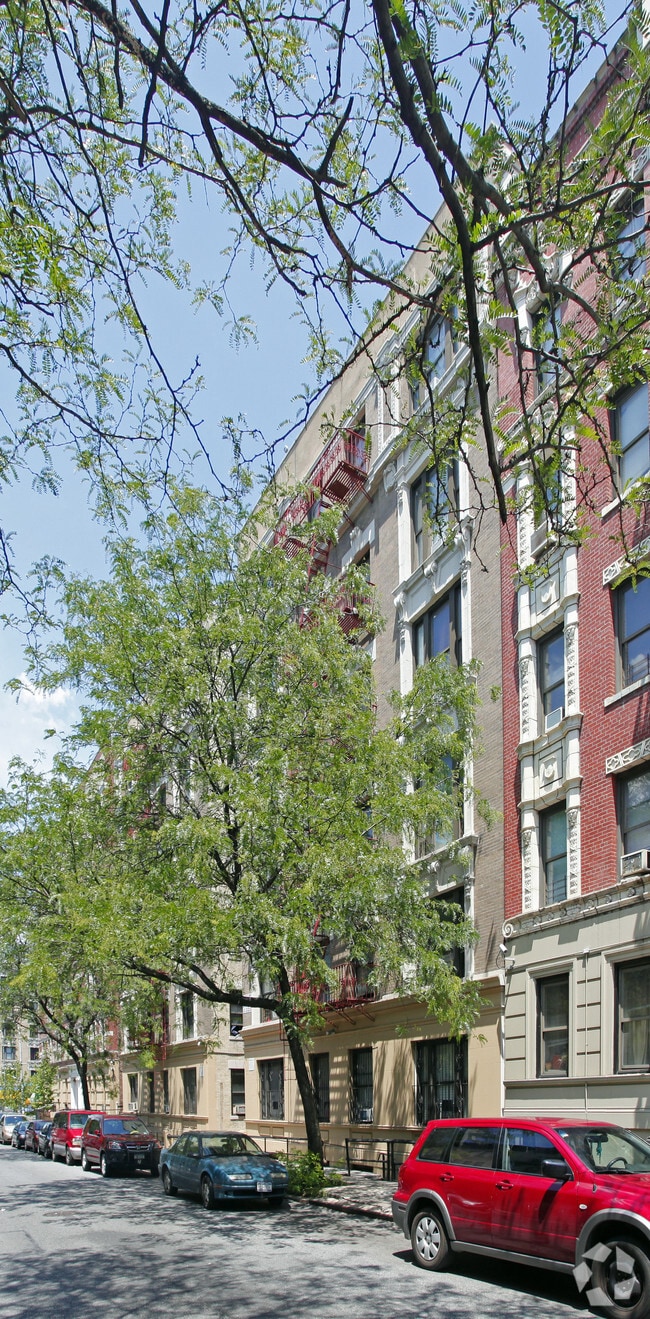 Building Photo - 545 W 162nd St