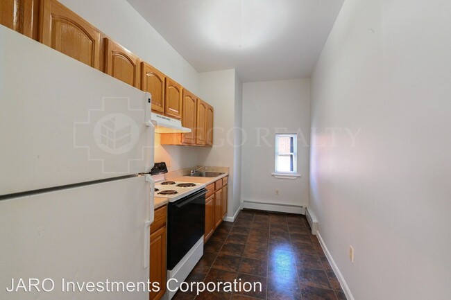 Building Photo - 207 Wethersfield Ave
