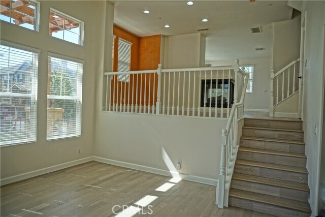 Foto del edificio - 2099 Owens Dr
