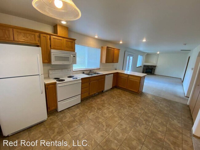 Foto del edificio - 4 br, 2.5 bath House - 9020 190th St E