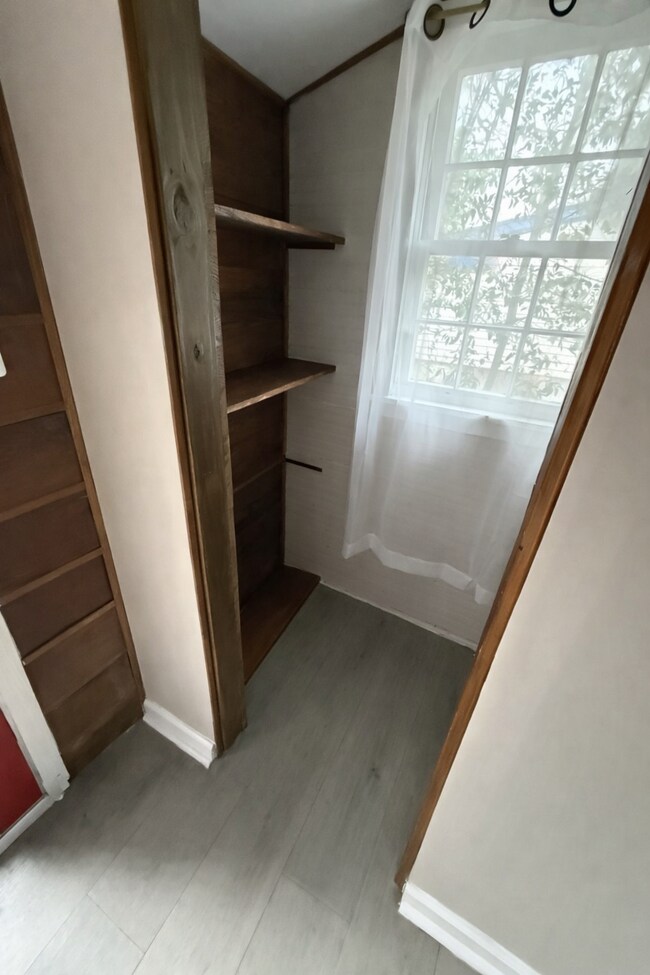 Foto del edificio - 391 Madison St