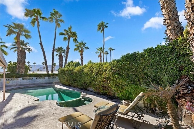 Foto del edificio - 73182 Palm Greens Pkwy