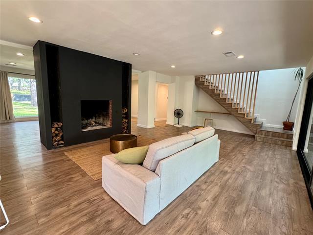 Foto del edificio - 211 Mill Creek Dr