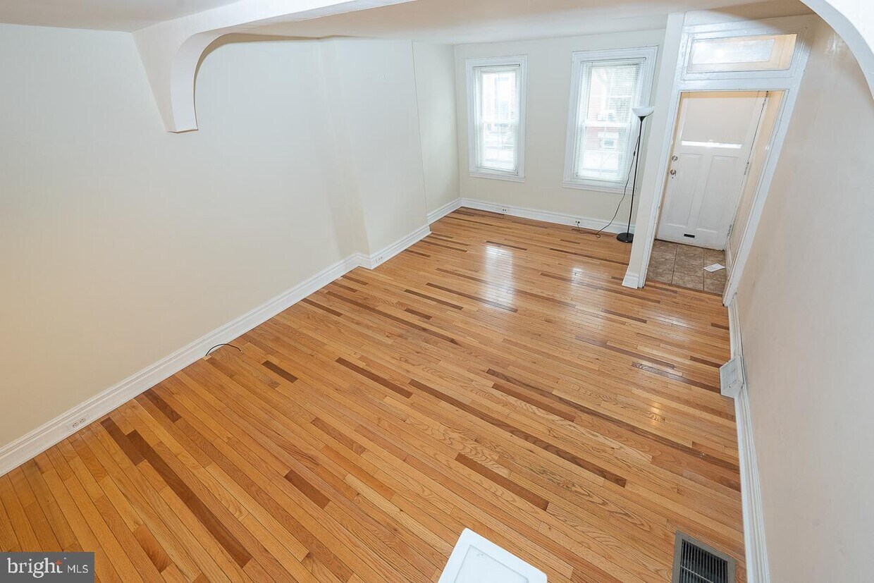 816 N Judson St, Philadelphia, PA 19130 Townhome Rentals in