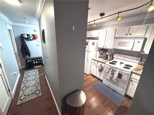 Foto del edificio - 833 Old Greenville Hwy